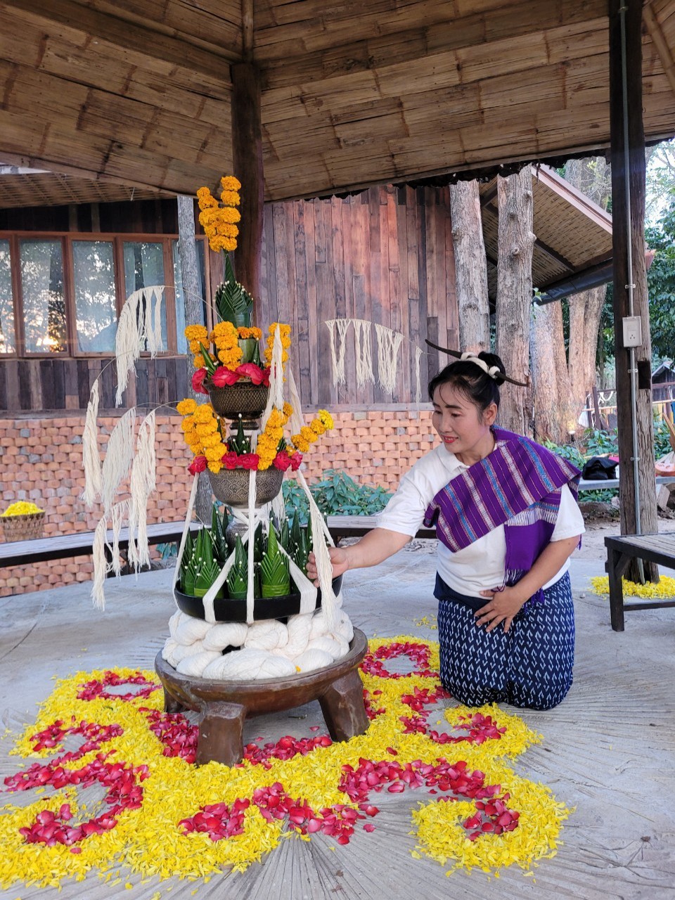 อีสานพาแลง