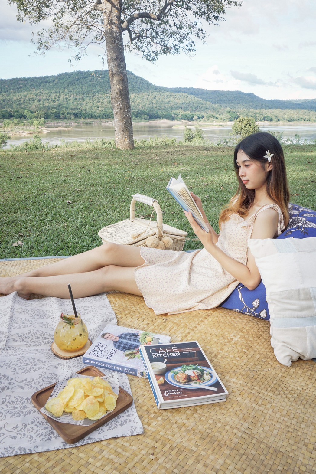 The River Cafe At Bi-Colored River