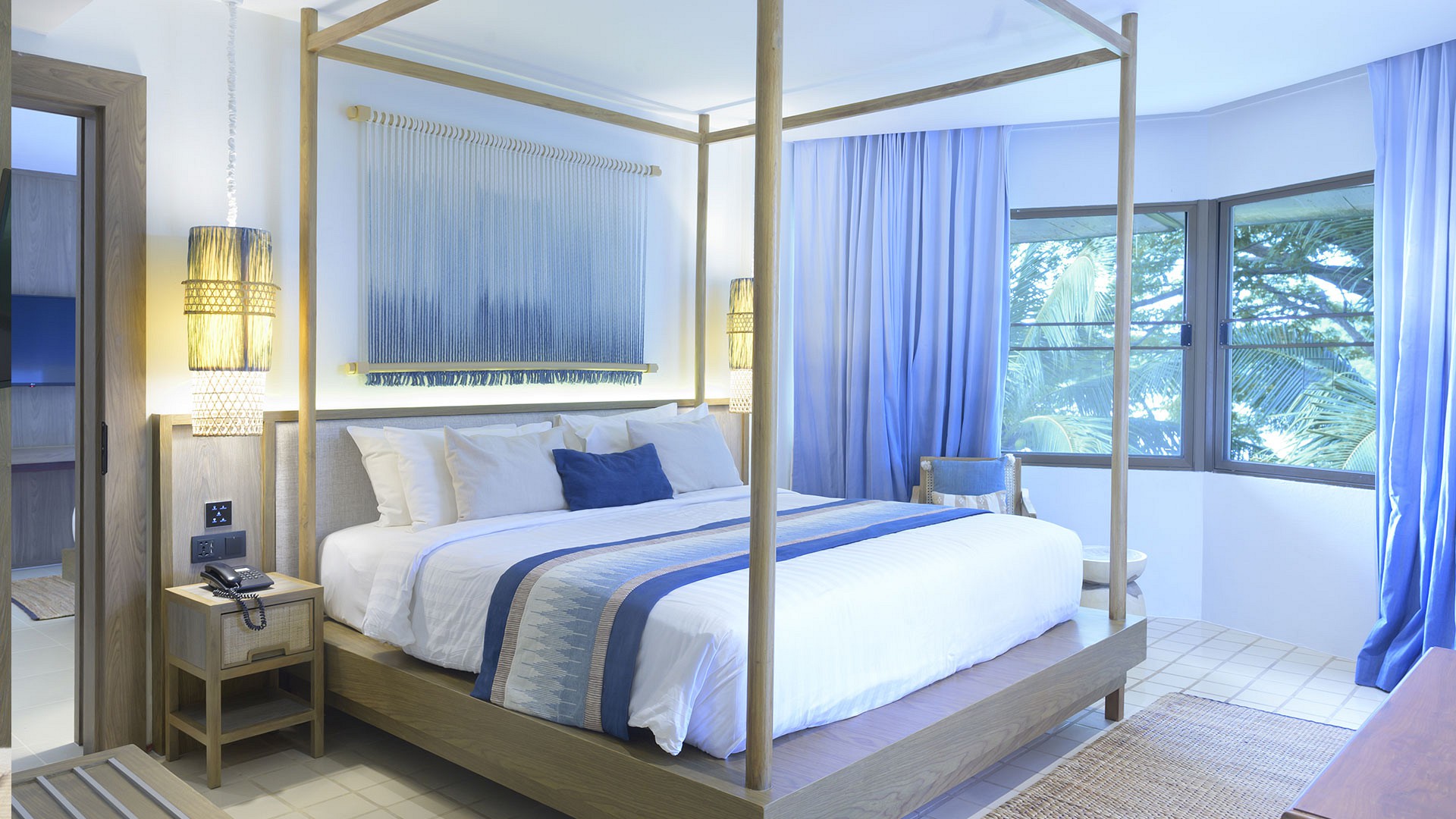 Executive King Suite With Balcony