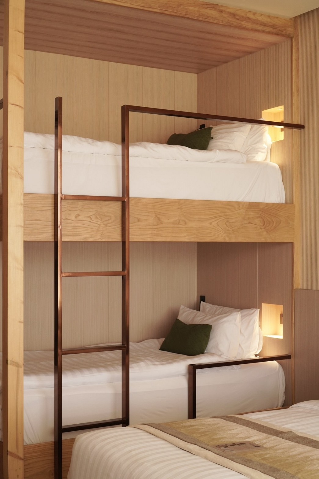 Family Twin Room With River View