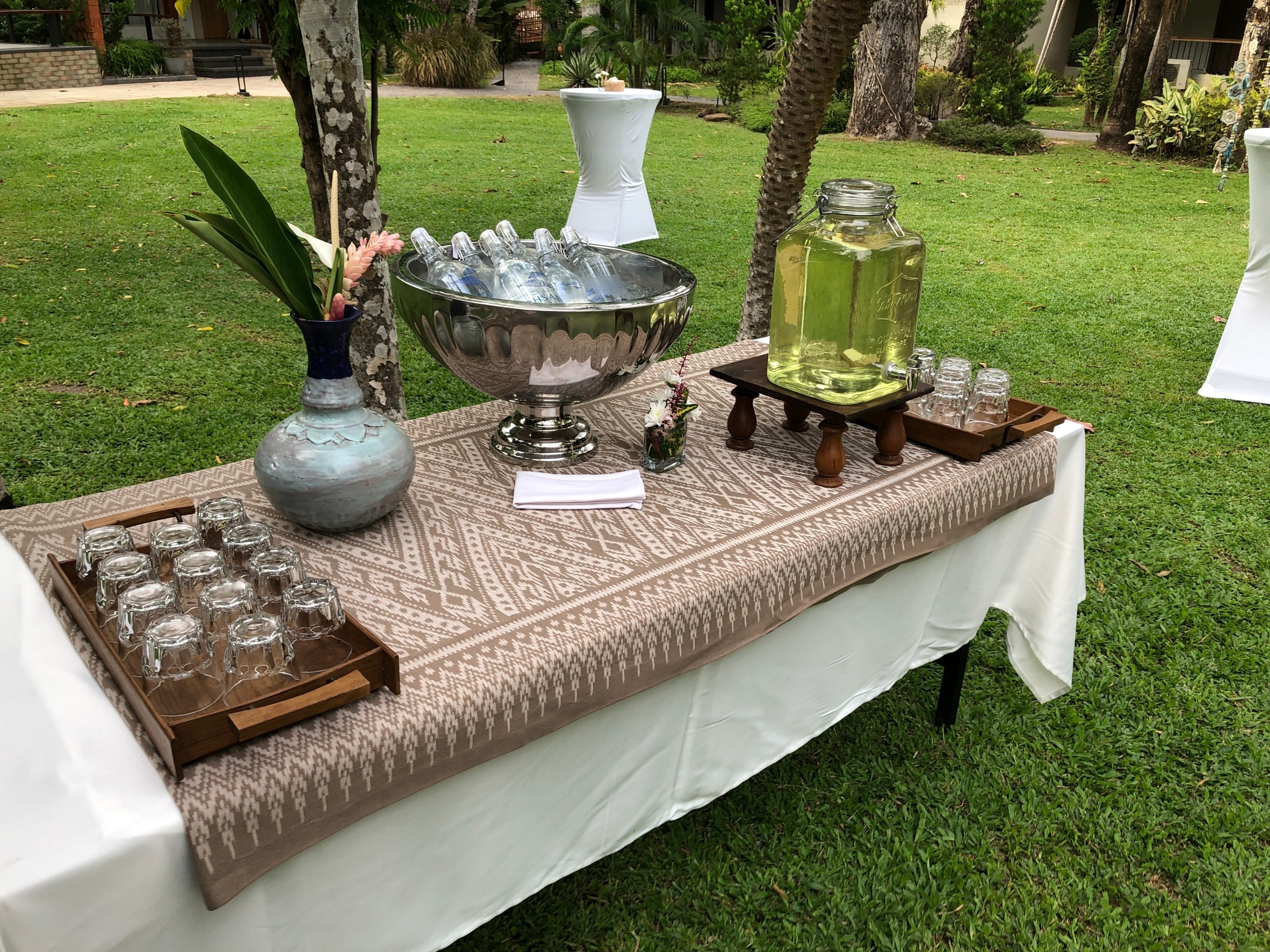 Kanadol Meeting Room