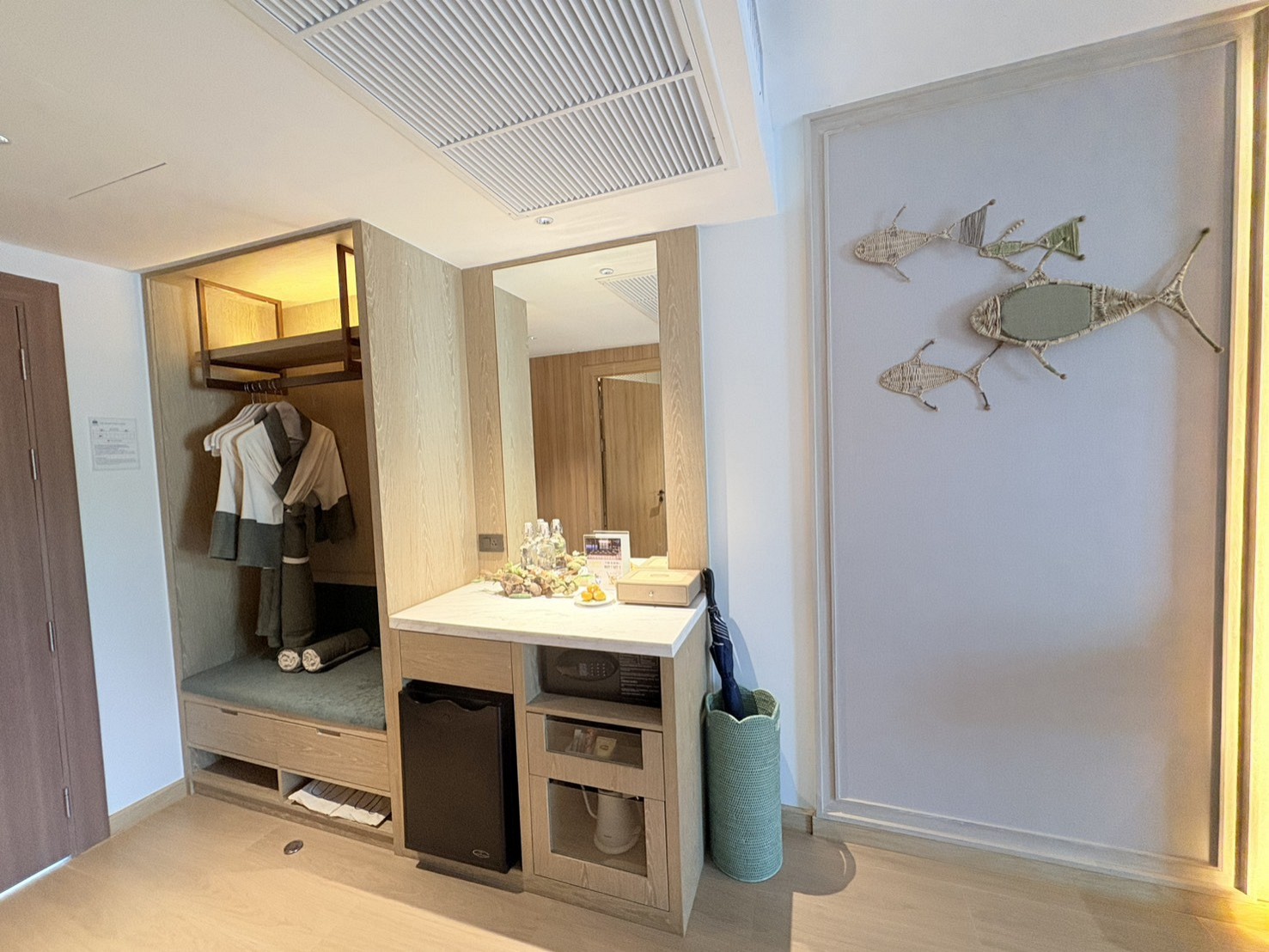 Superior King Room With River View